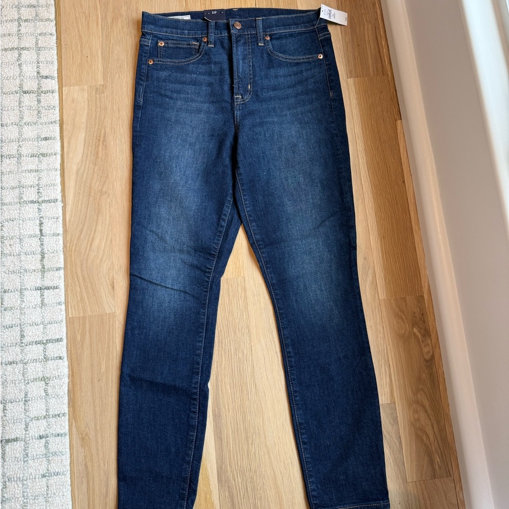 NWT Gap True Skinny High Rise